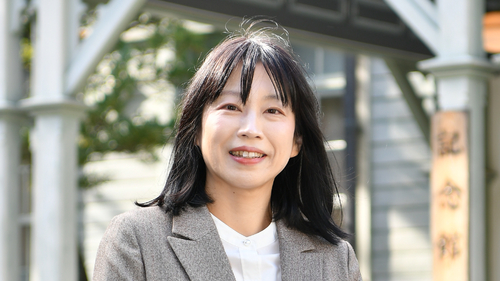高浪　景子